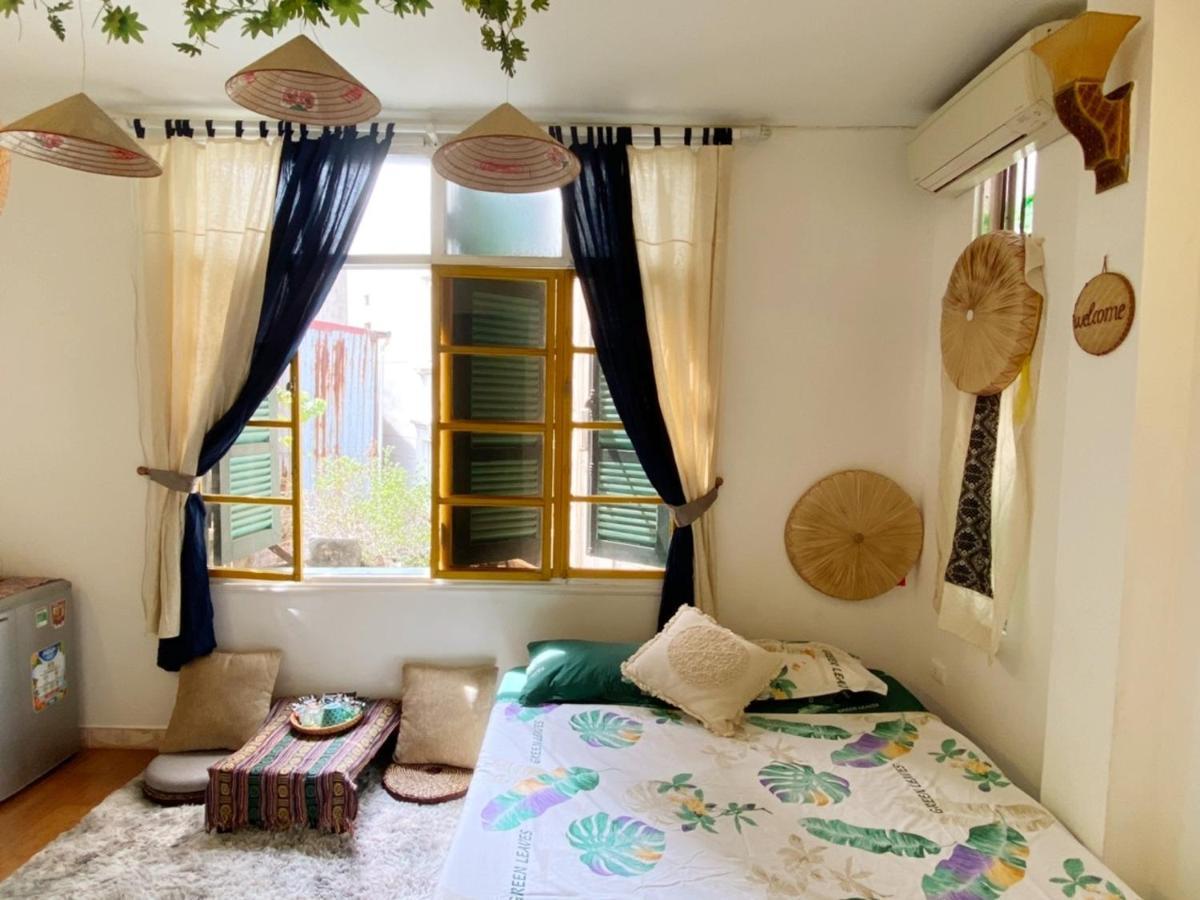 Luna Old Quarter Homestay Room #3 Hanoi Bagian luar foto